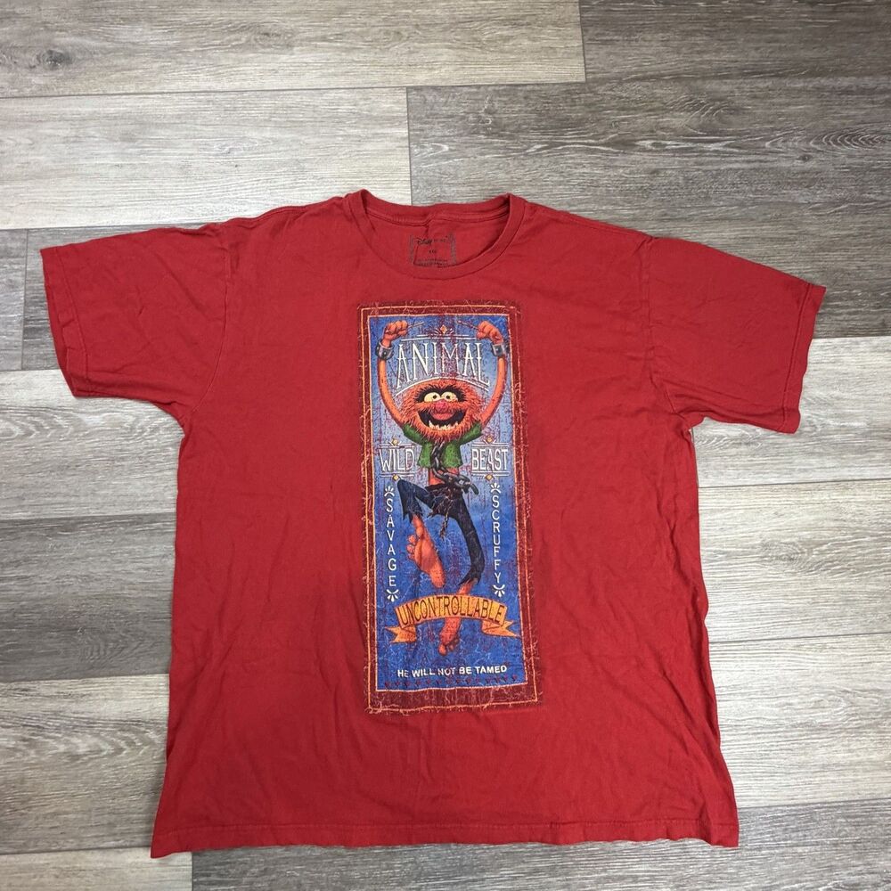 Disney Store Shirt Mens 2XL Red Animal Muppets Graphic T-Shirt Tee Cartoon
